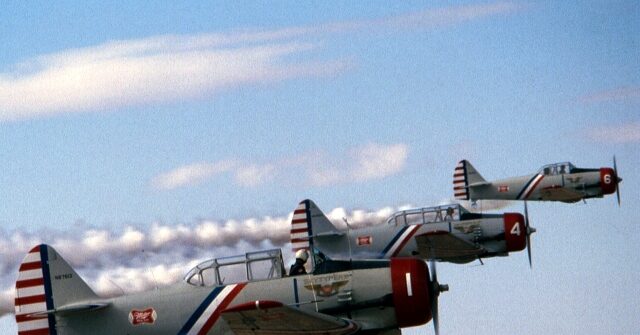 World War II-Era Warbird Crashes in Florida Killing 2