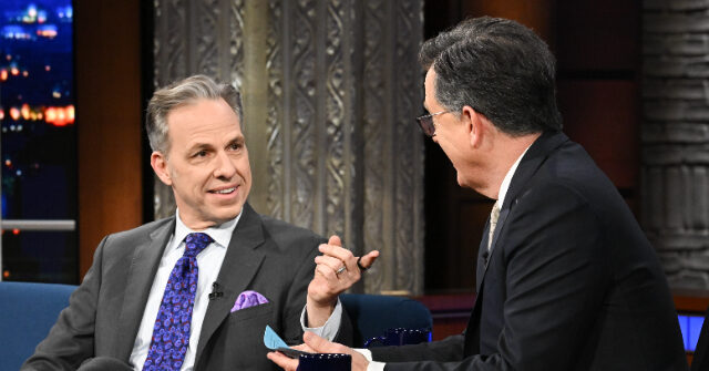 Video: CNN’s Jake Tapper Gifts Stephen Colbert Pocket Square He Plans to Troll Trump With at WHCD