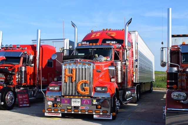 ‘That’s What I Call Results!’: Trump Admin Saves Jobs, Kicks 1500 Non-English-Speaking Truckers Off the Road