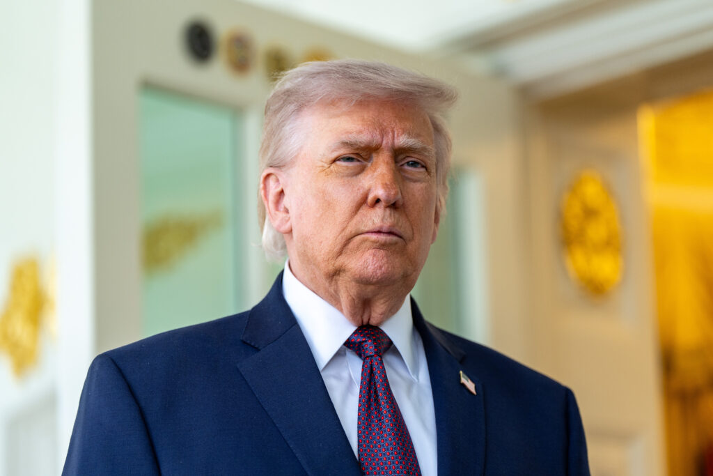 Trump urges GOP unity to push forward key spy powers vote