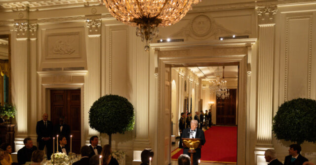 Trump to Host East Room Dinner Regarding White House Ballroom