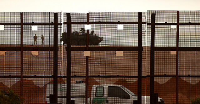 Report: DHS Wins 80,000 ‘Voluntary Departure’ Cases