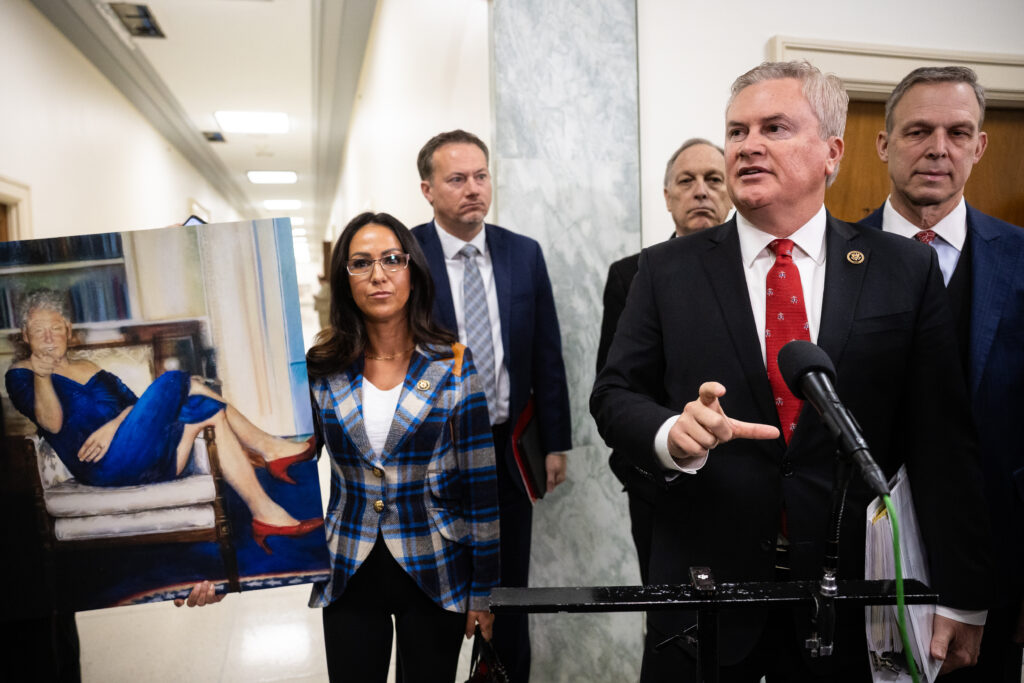 Clintons defy subpoena to testify in Epstein investigation, risking being held in contempt