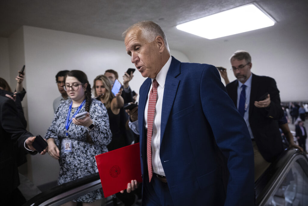 Thom Tillis says he will retire following Trump attacks