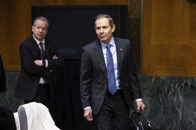 GOP senator wants to subpoena Donald Trump Jr. over Russian-funded wedding