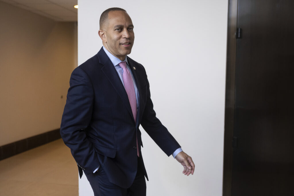 Jeffries pans idea of dispatching National Guard to Chicago