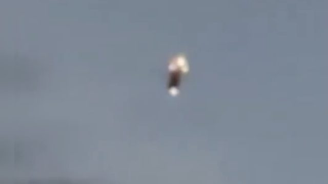 Massachusetts Woman Records Unidentified Object Falling From the Sky (VIDEO)