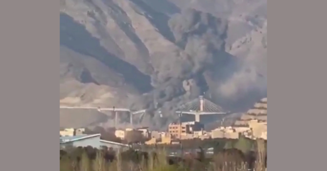 JUST IN: Trump Says US Will Destroy One Bridge or Power Plant “Any Time Iran Shoots at a Ship” – Iran Threatens to Hit Bridges and Energy Facilities Across Middle East