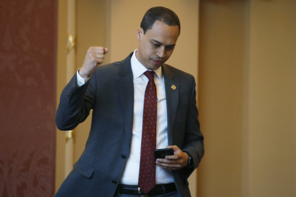 Democratic candidate’s ‘abhorrent’ texts threaten to shake up bellwether Virginia elections