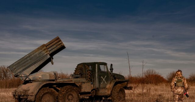 21 Killed by Russian Strikes on Ukrainian Prison, Facilities