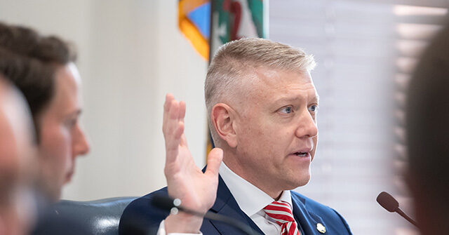 West Virginia GOP Guts Migration Reform to Help CEOs Using Migrants