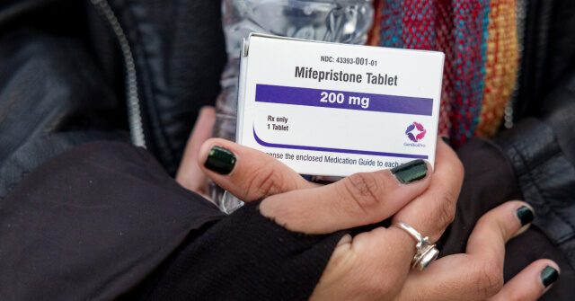 175 GOP Lawmakers Call on FDA to Reverse Biden Admin’s ‘Mail-Order Abortion Scheme’
