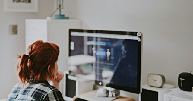 Reports: E.U. Mulls Forcing Remote Work Days to Curb Energy Costs
