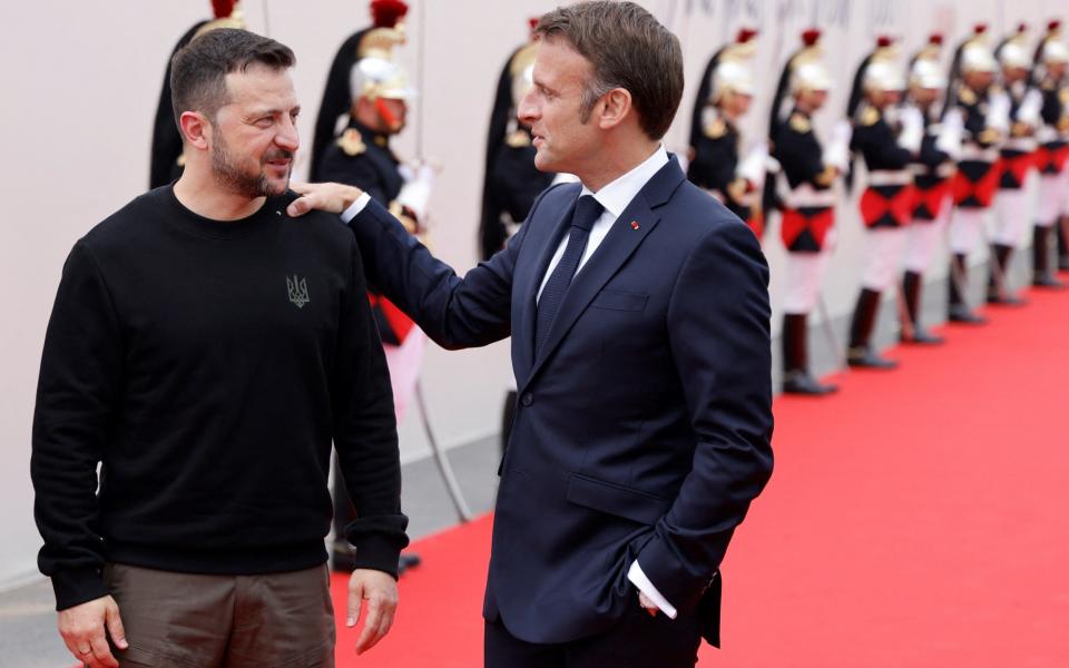 Volodymyr Zelensky and Emmanuel Macron announced the $900 billion joint military project last June