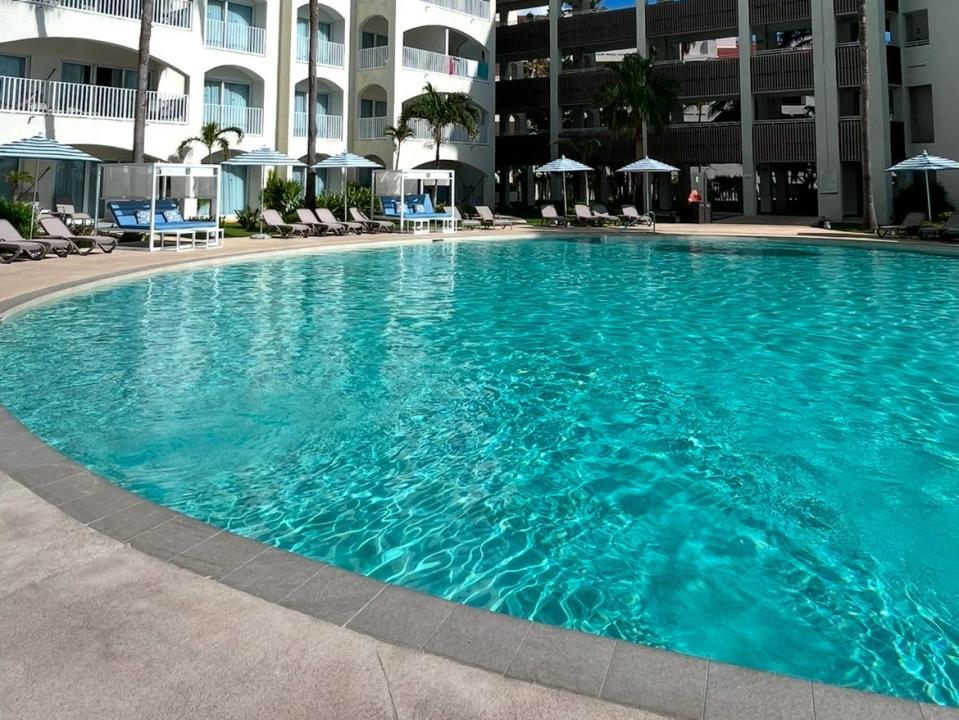 big pool at an all-inclusive resort in Cancun