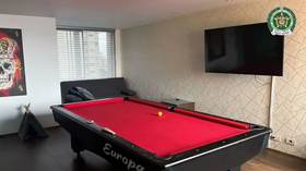 Mafia boss arrested after pool table clue (VIDEO)