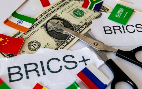 BRICS vs Dollar