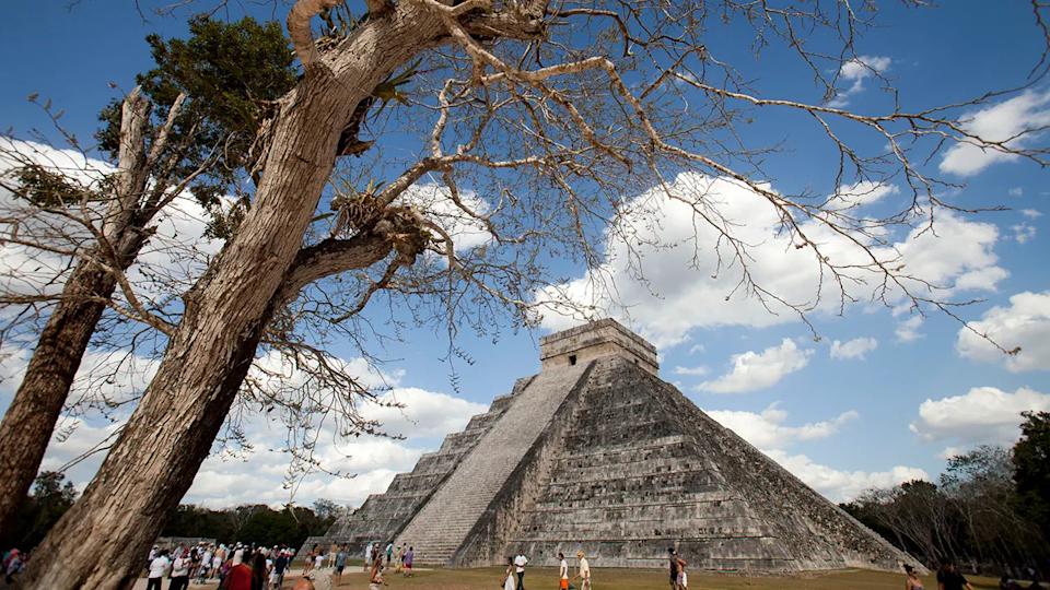 The pyramid of Chichen Itza