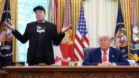 Trump and Musk go from hugs to insults