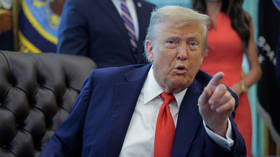 Trump threatens Ukraine with sanctions and tariffs