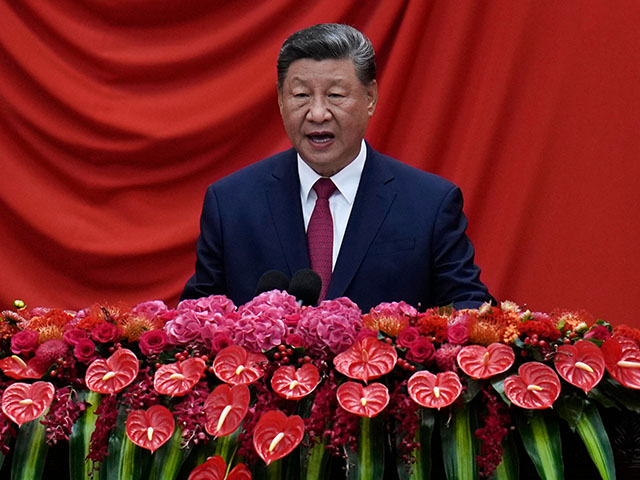 Title: China National Day Image ID: 25273371089707 Article: Chinese President Xi Jinping speaks at the National Day Reception at the Great Hall of the People on the eve of the 76th anniversary of the founding of the People's Republic of China in Beijing, Tuesday, Sept. 30, 2025. (AP Photo/Ng Han Guan)
