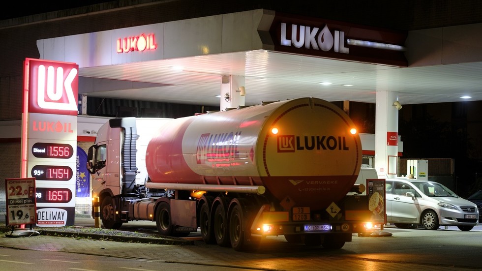 US pressure sinks bid to buy Lukoil assets