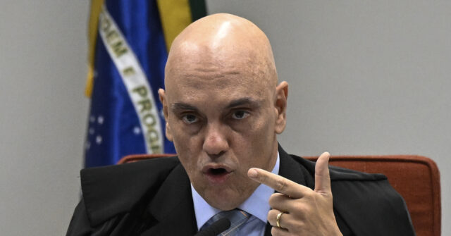 Judge Persecuting Bolsonaro Summons Rio Governor over Gang War