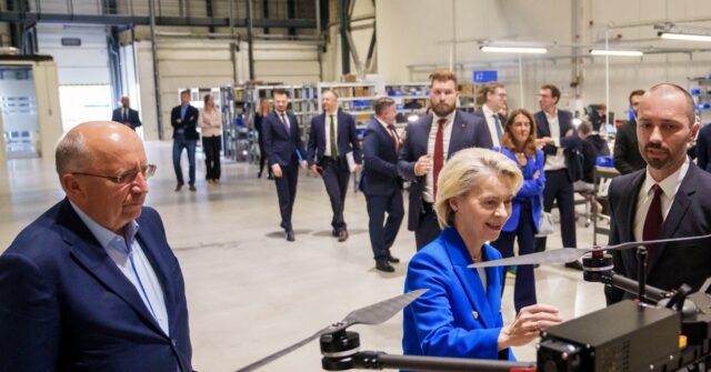 EU Lawmakers Vote to Deepen Defense Industry Ties with Ukraine