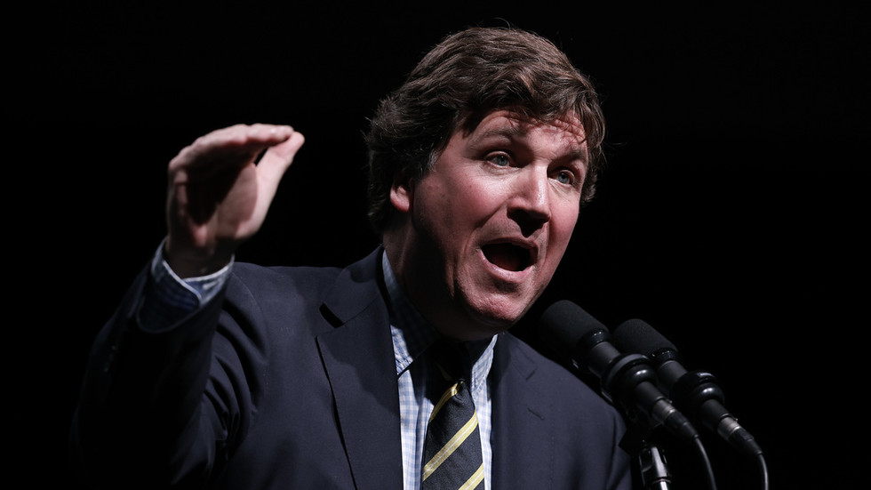 Trump may declare war on Venezuela – Tucker Carlson