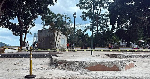 Panama Mayor Demolishes Monument to ‘Chinese-Panamanian Friendship’