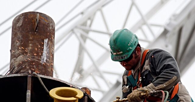 Trump Says U.S. Companies Will Start Drilling Venezuelan Oil ‘Very Soon’