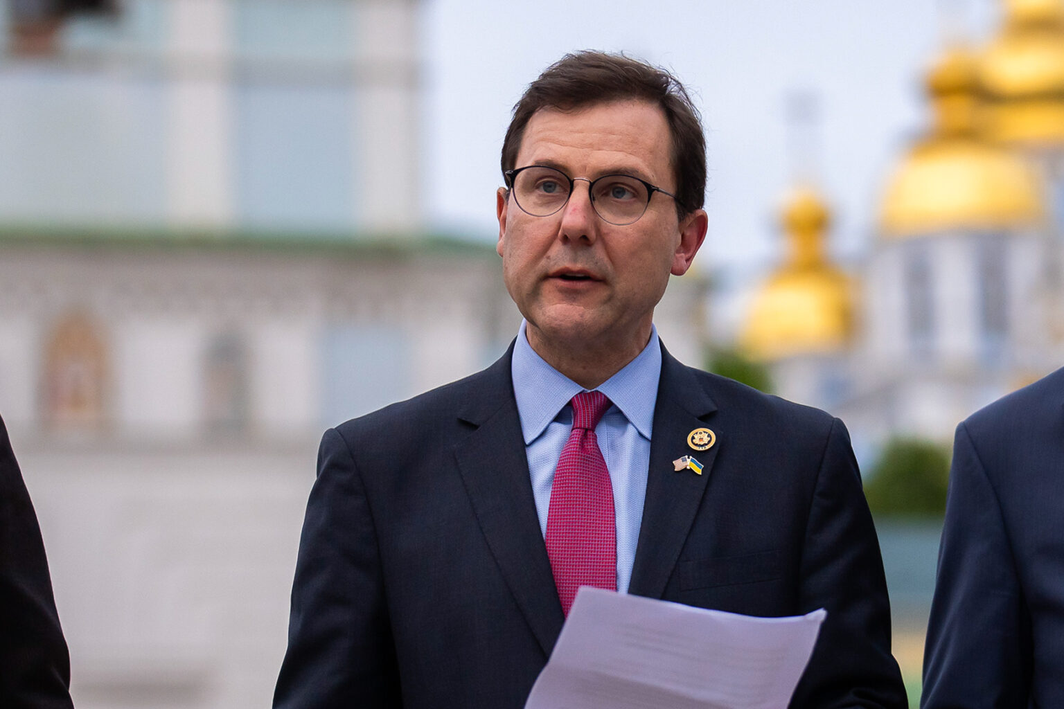 Trump is causing a midterm headache for this New Jersey congressmember