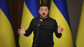 Zelensky refuses to relaunch oil pipeline after threatening Orban