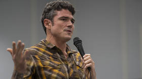 Why is the FBI investigating a former counterterrorism chief who opposes the US-Israeli war on Iran?