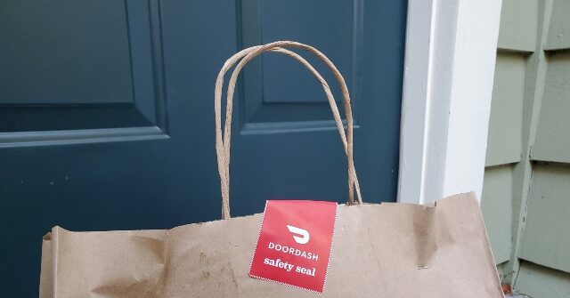 DoorDash Suspends Driver Who Threatened to Throw Trump Supporters’ Food Out Window
