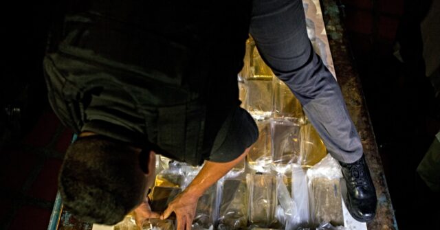 Sec. Burgum Confirms $100 Million Gold Shipment from Venezuela