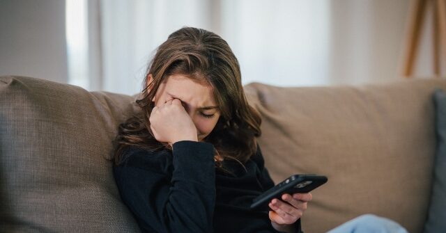 Apple and Google Continue to Offer ‘Nudify’ Apps that Use AI to Generate Deepfake Porn