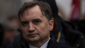 Washington helped wanted Polish ex-minister flee to US – Reuters