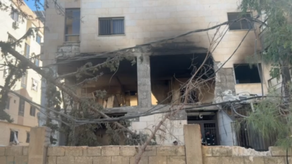 Israel strikes Lebanese capital despite ceasefire claims (VIDEOS)