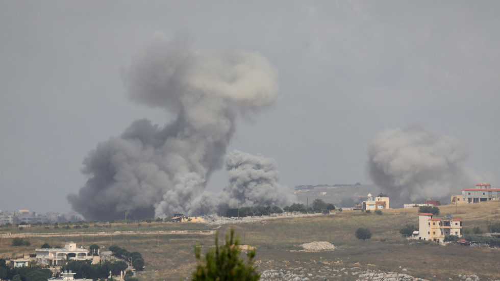 Senior Israeli diplomat mocks France for calling UNSC meeting on Lebanon