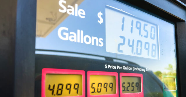 Fed’s Preferred Inflation Gauge Rose Less Than Expected in April, Consumer Spending Pressured By High Gas Prices