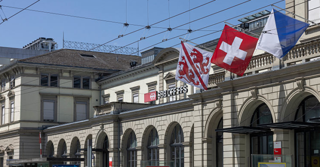 ‘Allahu Akbar’: Man Arrested After Mass Stabbing at Swiss Railway Station