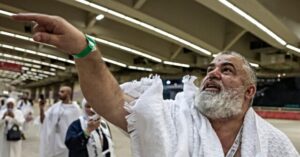 Muslim Faithful Stone the Devil in Final Hajj Ritual as Mass Animal Slaughter Begins