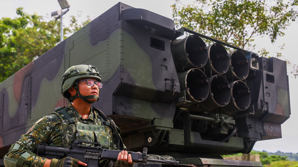 Taiwan test-fires US-supplied missiles towards mainland China