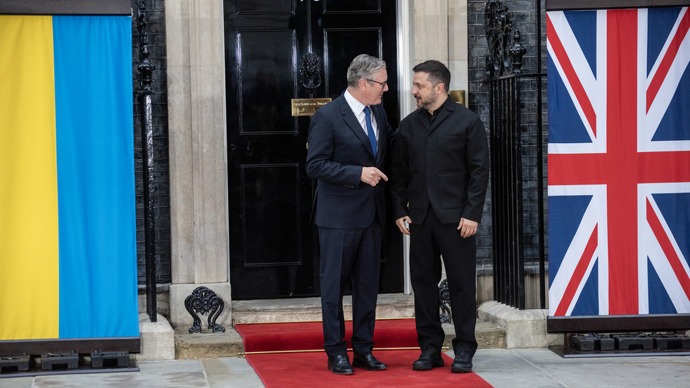 UK to supply enriched uranium to Ukraine