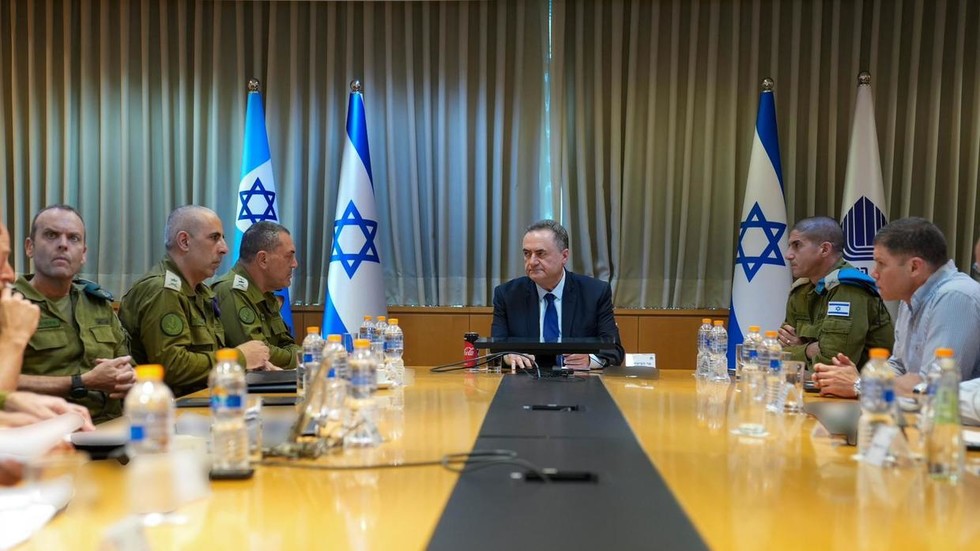 Israeli military seeking space laser weapon
