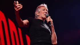 Western leaders ‘only care about corrupt Nazis’ in Ukraine – Roger Waters