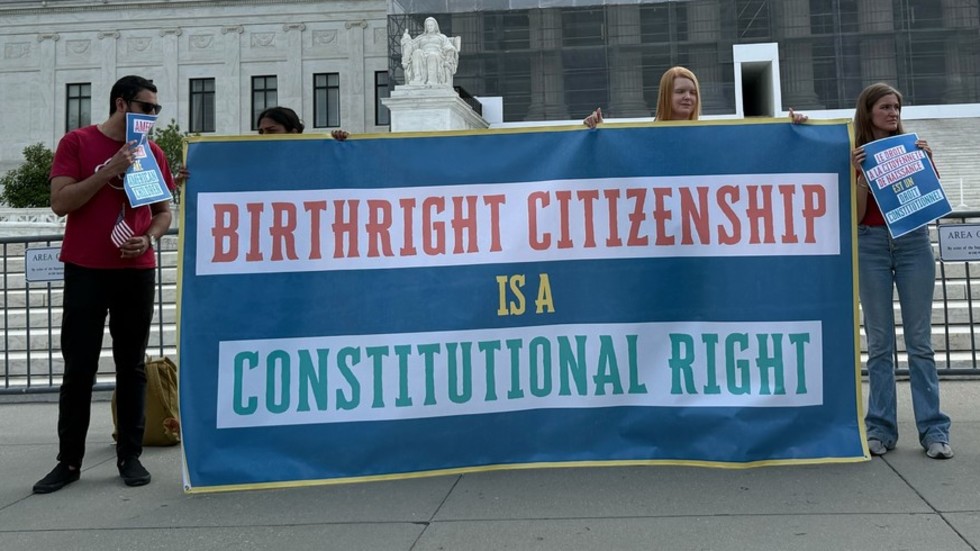 Supreme Court strikes down Trump’s birthright citizenship order