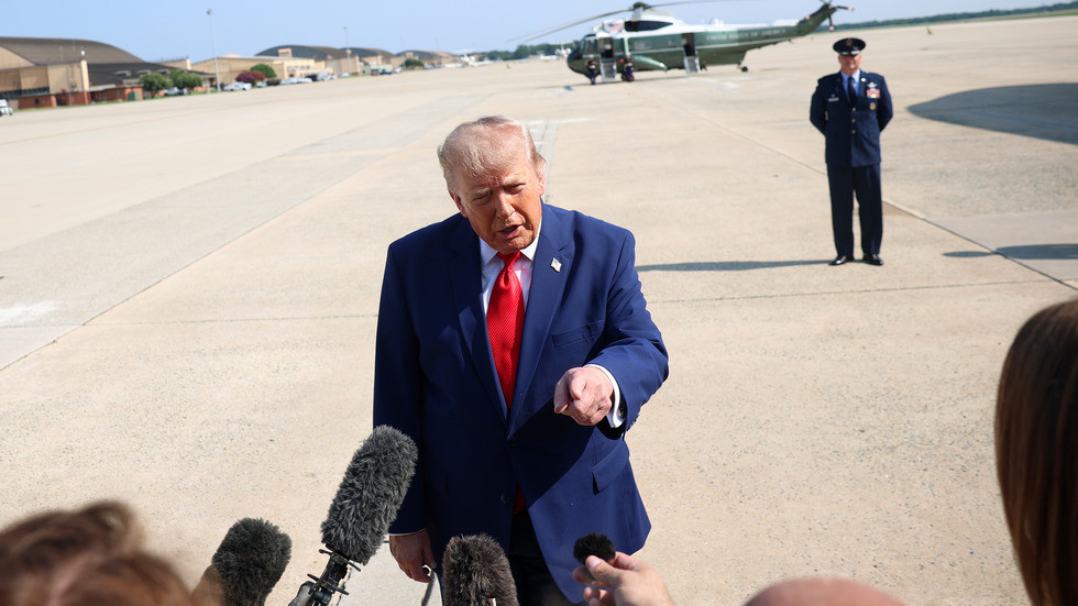 Trump rejects reports of US missile shortfall