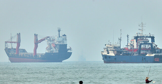 ‘Indirect’ Qatar Talks with Iran Conclude Quietly, with No Breakthrough on Strait of Hormuz